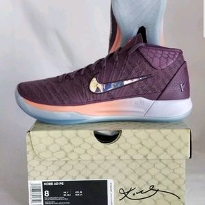 Nike Kobe AD PE BOOKER Size 8 AQ2721-500 NIB